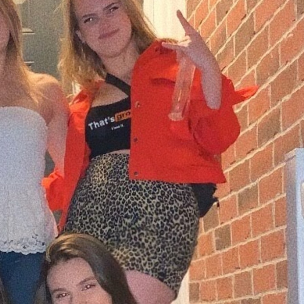 OMIGHTY Leopard Print Mini Skirt
